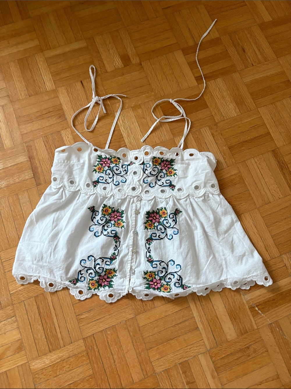 Moon River White Embroidered Eyelet Camisole Top